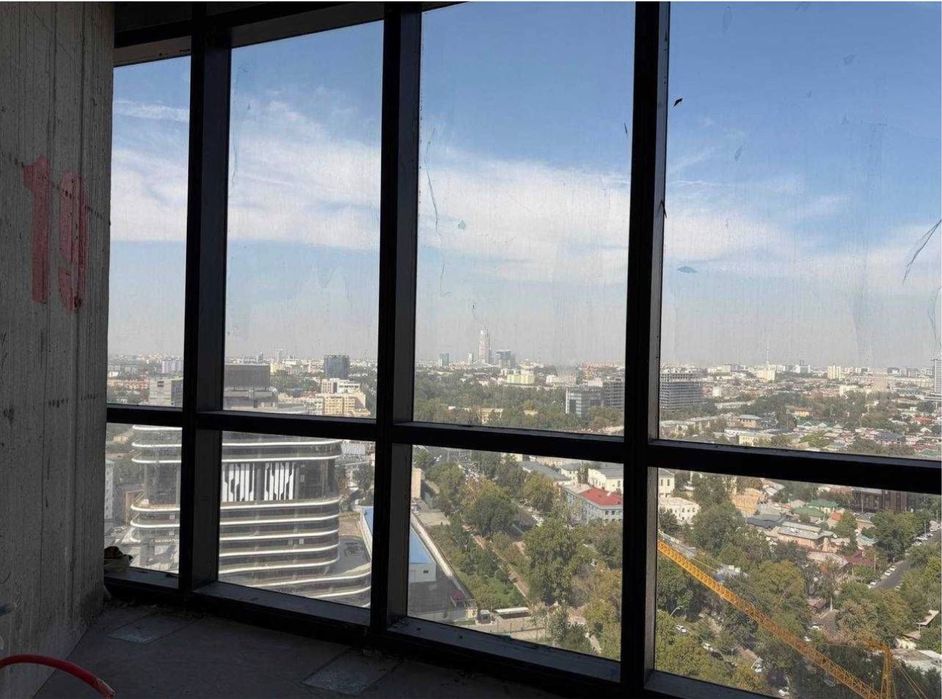 PIRAMIT TOWER 59м² потолки 4м коробка Бобура, Нукусская