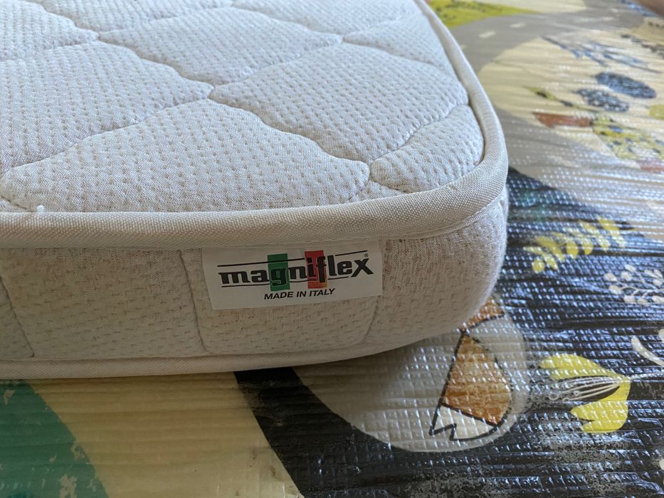 матрак Magniflex 120 x 60 / Бебешка дървена кошара на Arbor