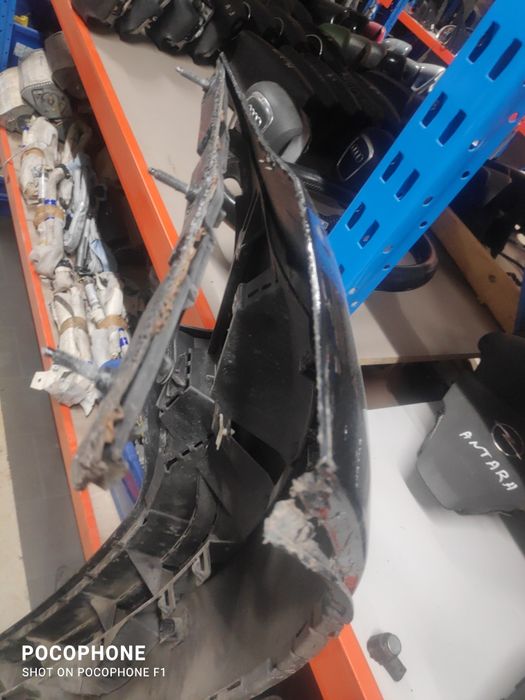 Задна броня - горна част  Audi A8 D4/ Ауди А8 Д4 2014г. Със Забележка!