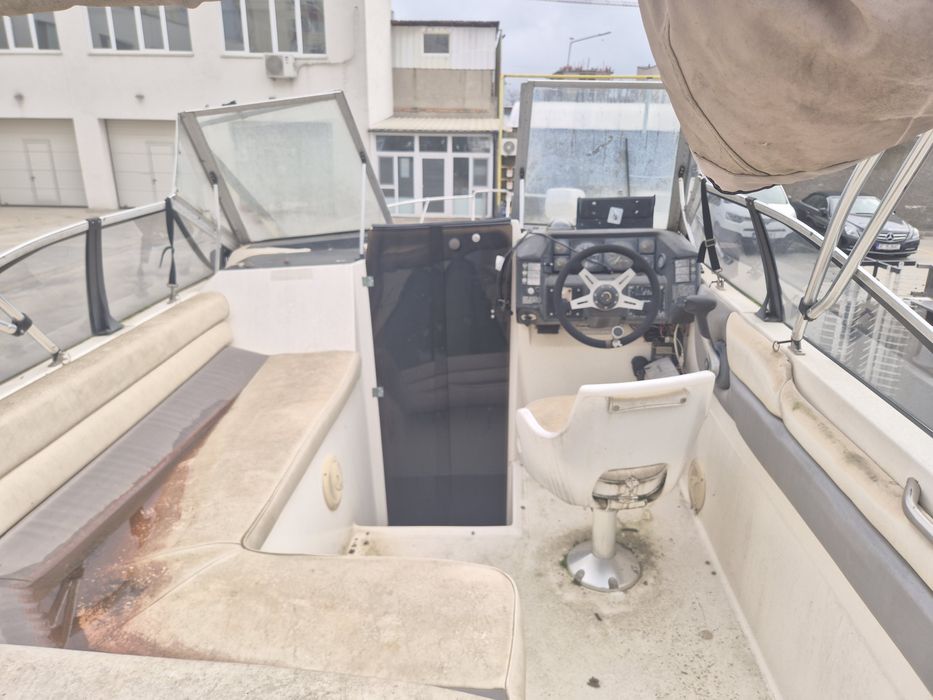 Vand barca bayliner ciera 2651