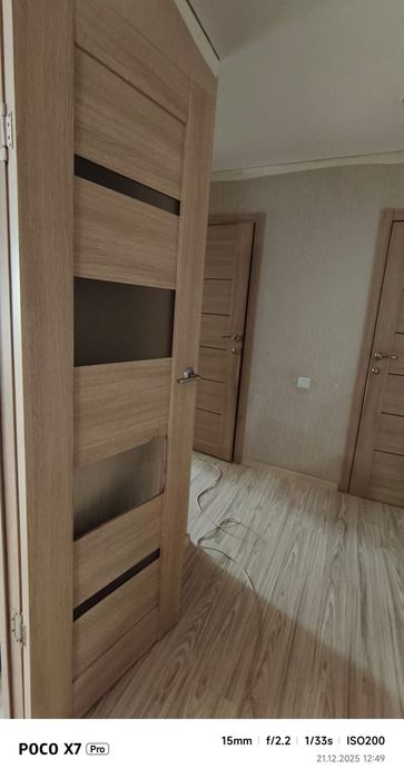 Продам межкомнатные двери б.У