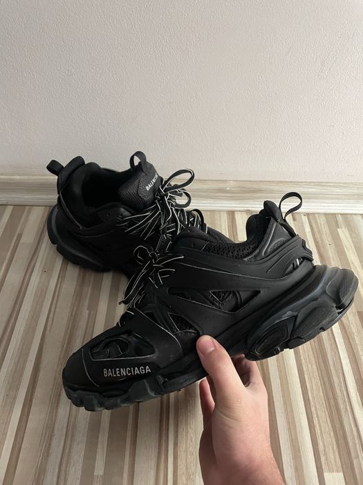 Balenciaga Track