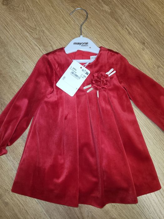 Нова червена коледна рокля Mayoral, 12 месеца