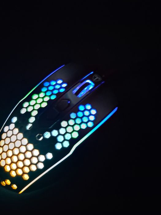 Mouse gaiming cu fir T-DANGER si tastatura