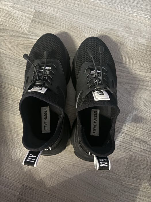 Дамски кецове Steve Madden