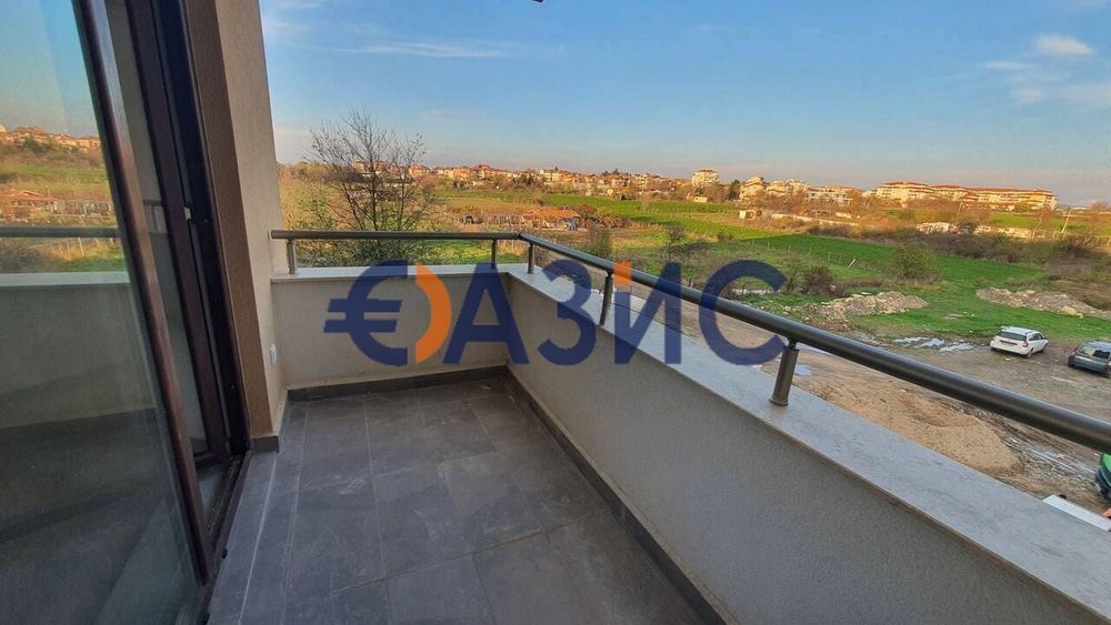 Продава се Двустаен апартамент в Ахелой - 72 кв.м за 843 €/кв.м - Снимка #11