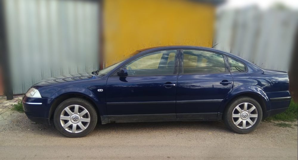 Продам Volkswagen Passat 2001 г.