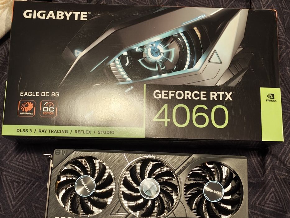 RTX 4060 GIGABYte 3 fans