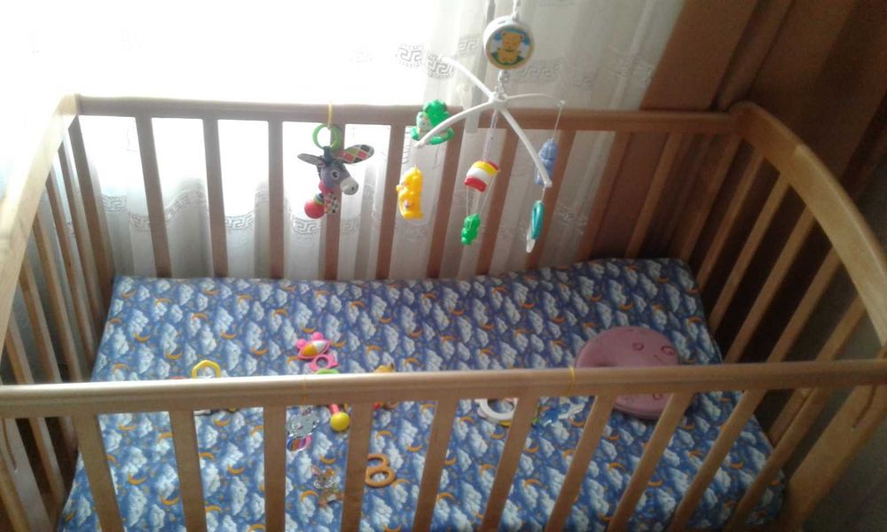 Продам манеж в отличном состоянии