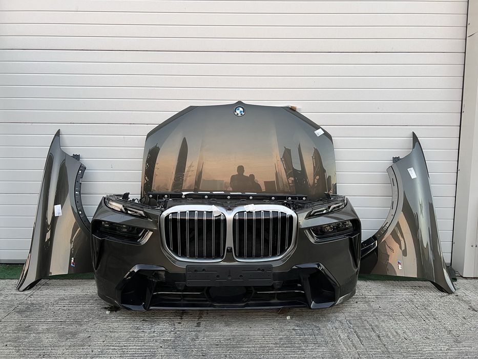 Față completă BMW X7 G07 LCi