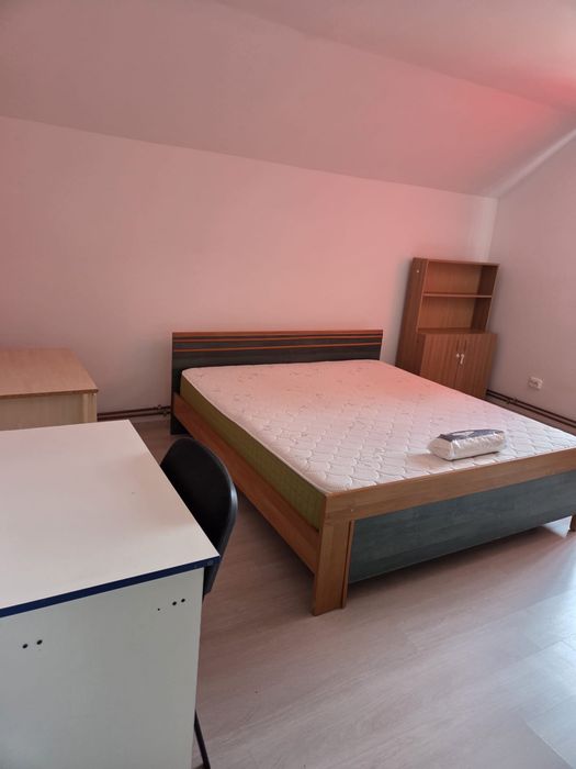 Inchiriez apartament Stefanestii de Jos
