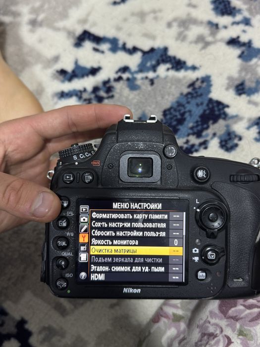 Фотоаппарат сотилади