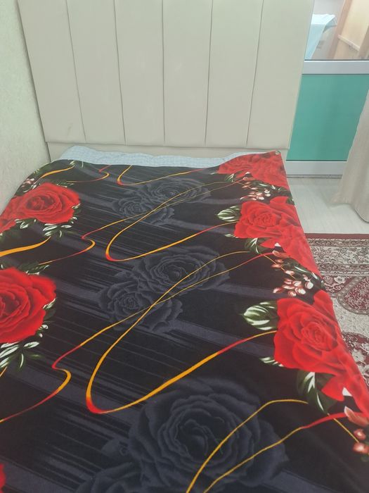 Продается кровать в отличном состояний