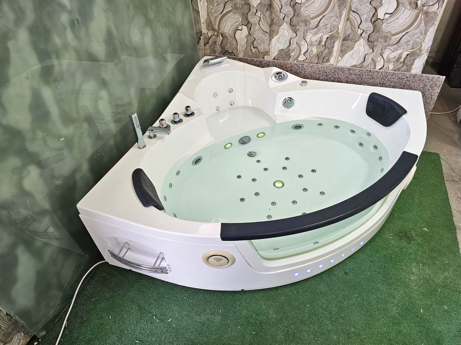 *Spa* Хидромасажна Вана Джакузи с Подгрев до 45°  1.51х1.51