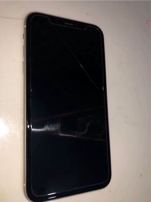 Айфон 11 обмен или продам