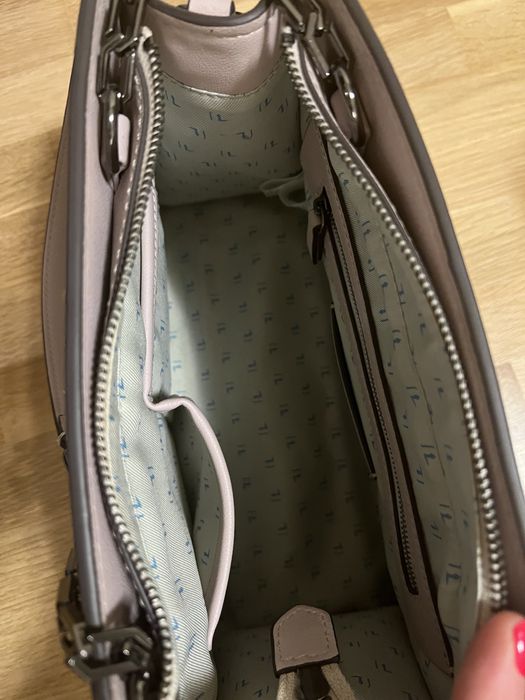 TRUSARDI чанта   Нова !