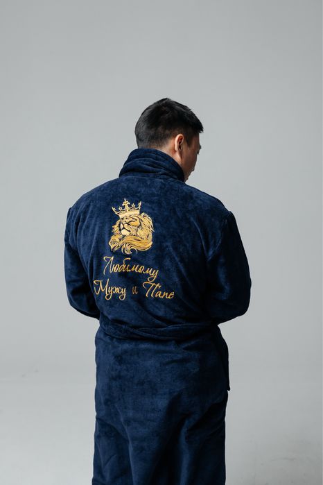 Халаты с вышивкой