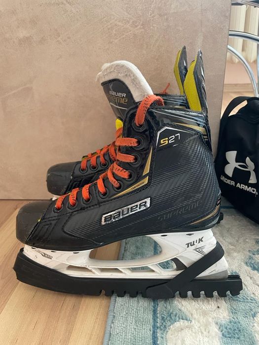 Продаю хоккейные коньки