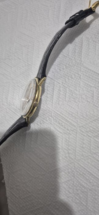 Ceas Longines Automatic vintage, elegant și clasic.
Ceas mecanic