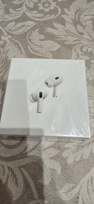 Наушники  Bluetooth новые, янги