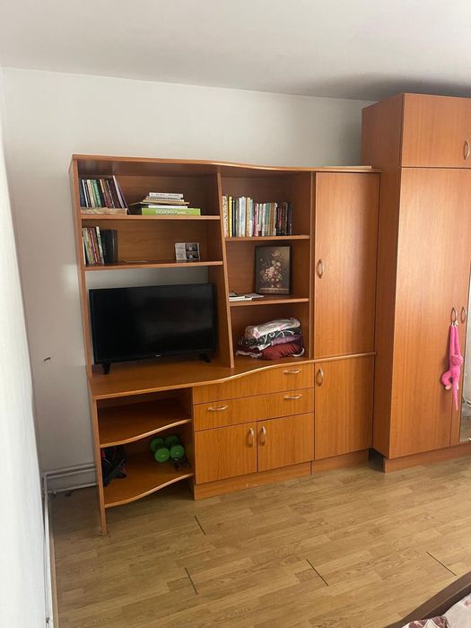 Apartament 3 camere de vanzare
