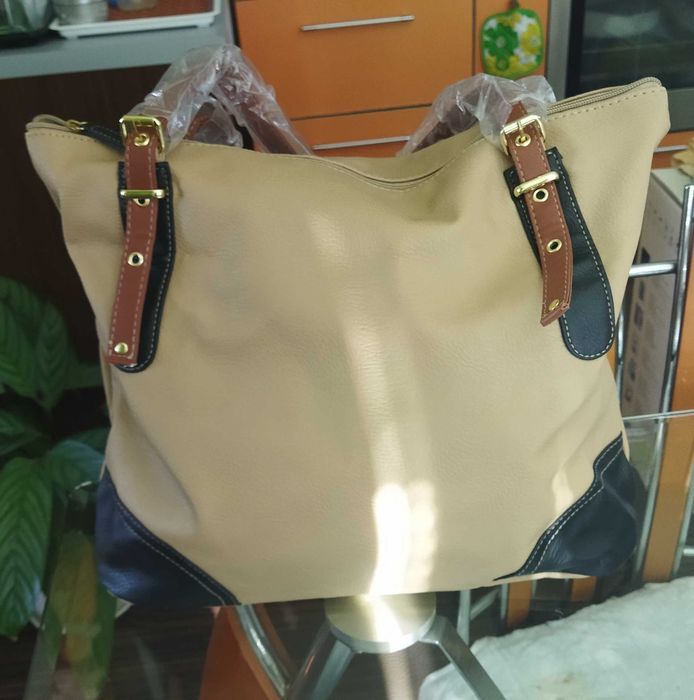 Дамска чанта еко кожа