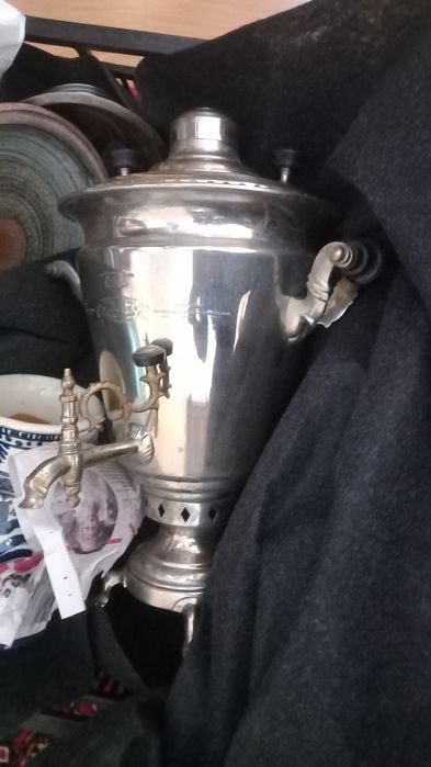 Samovar antic funcțional