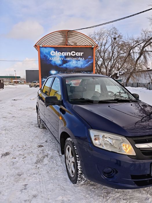 Продам машину Lada granta 2013 8 клоп