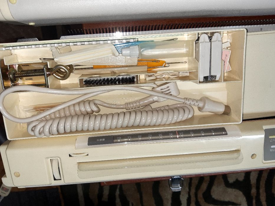 Вязальная машина Silver reed sk 580