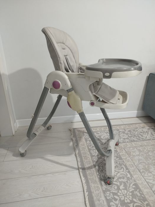 Детский стул для кормления