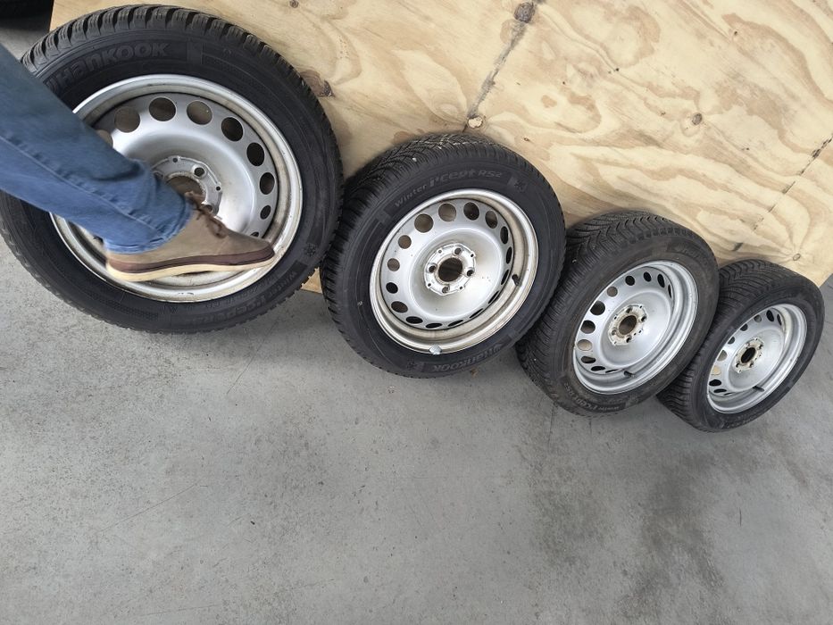 Jante Smart fortwo III în două lățimi anv iarna 165 65  / 185 60 R15