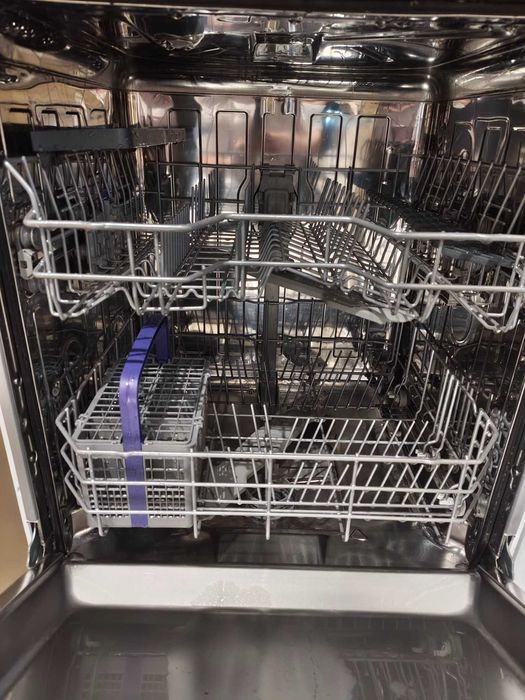 Съдомиялна Beko 60 см | 14 комплекта | 6 програми | Отлична