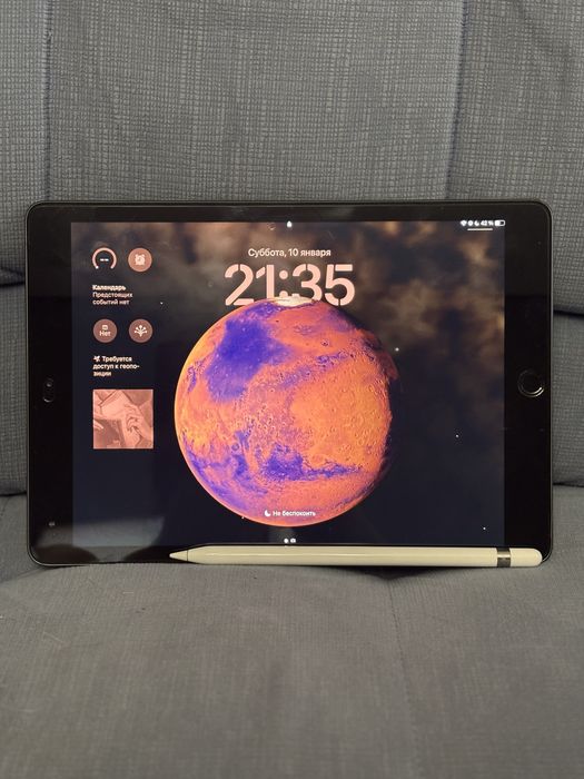 продаю ipad 8 поколения (2020) 32 гб