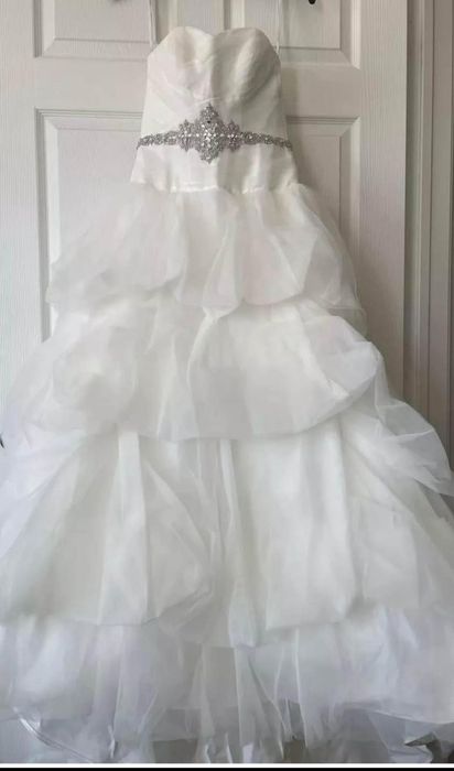 Свадебные платья.