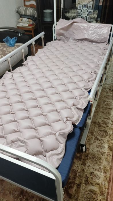 Медецинская кровать