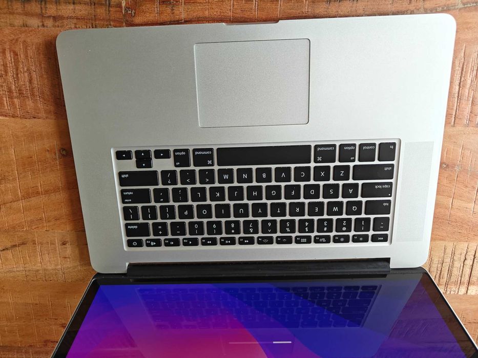 MacBook Pro Retina 15" ** Mid-2015 ** 16 GB RAM ** 1TB SSD ** A1398