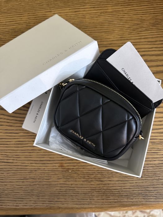 мини сумочка Charles & Keith