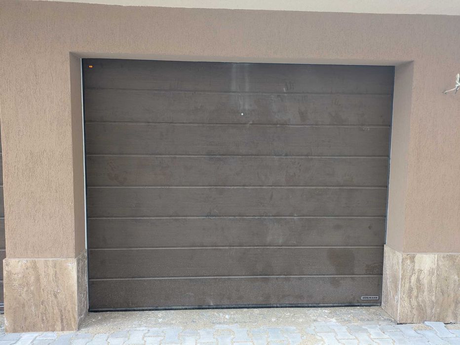 Дава се под наем Гараж / Паркомясто в Казанлък - 19 кв.м за 129.54 € - Снимка #1