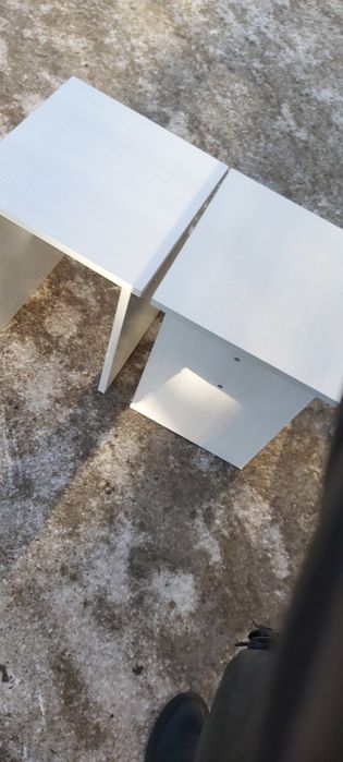 Стулья новые в центре