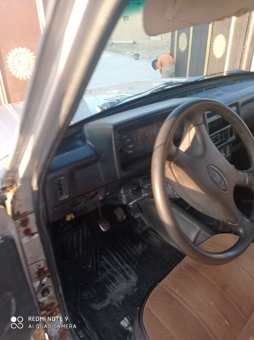 Niva 1983-yil sotiladi