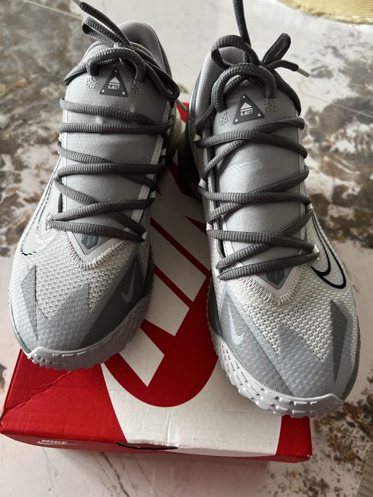 Кроссовки мужские Nike