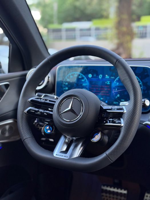Mercedes Benz GLC43 AMG