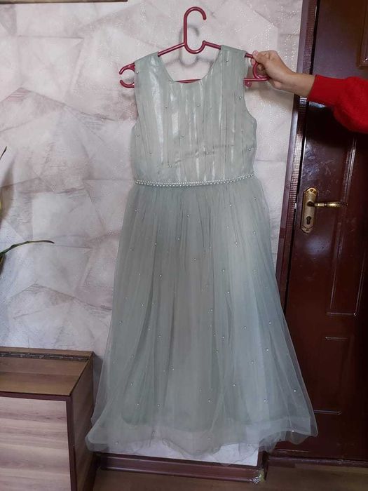 Детские платья вечерние