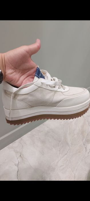 Кроссы и мюлли  40рр