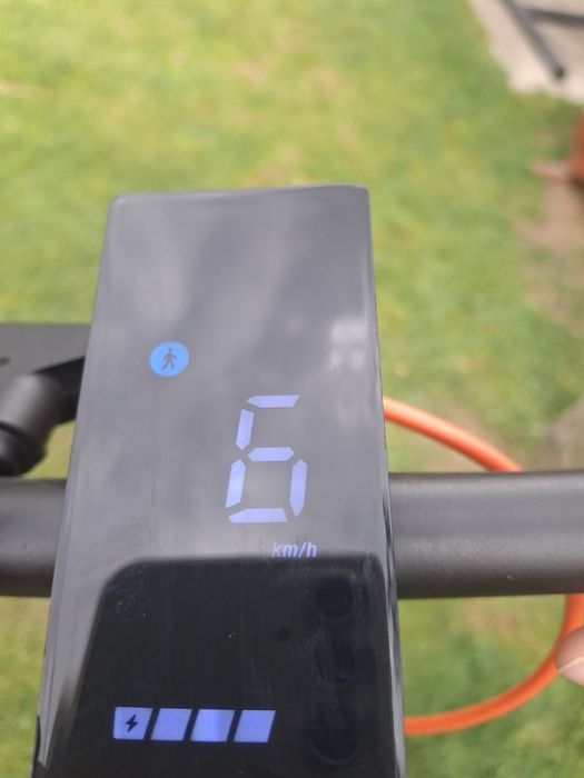 Vând xiaomi 4 lite 2nd gen,încă mai are garanție,de 1 an