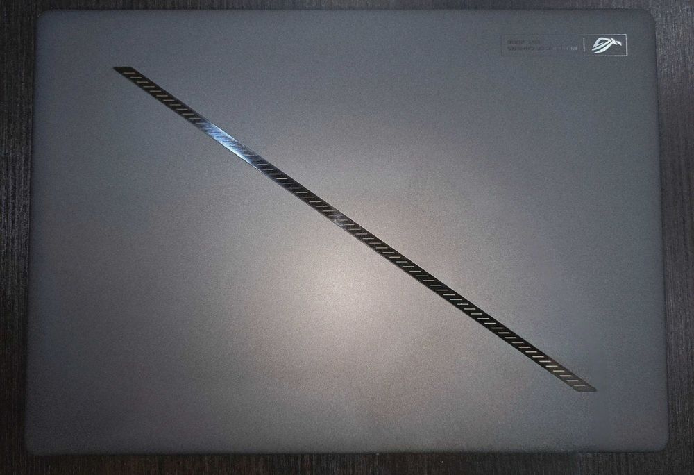 ASUS ROG Zephyrus G14 GA403UV - OLED – RTX 4060 | Garanție iunie 2026