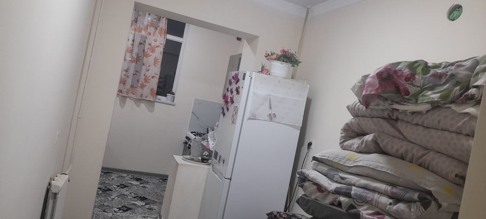 Yangi hayot tumani uy sotiladi 2 xona