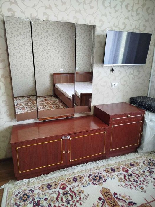 Мебель, кровать, трюмо