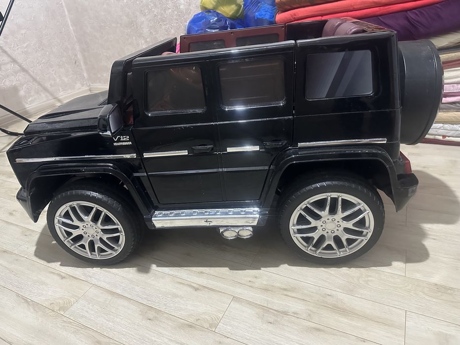 Продам Gelendwagen g63 детская машина
