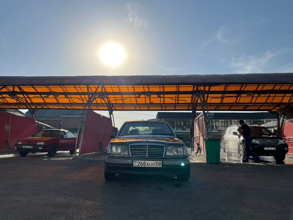 Мерседес 124  сатылады